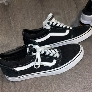 Vans Classic Black and White Men's Sneakers